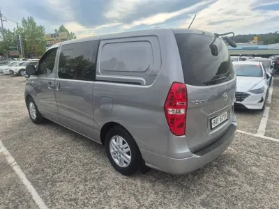 Hyundai Starex 2018, 282000 км, за 5800000 KRW
