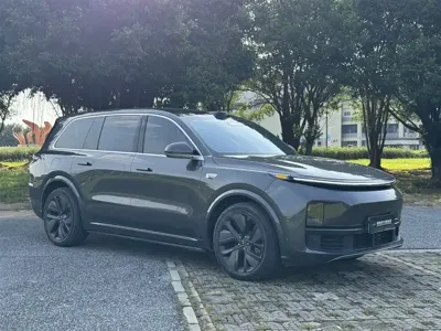 Li Auto Li L9 2024, 32000 км, за 288800 CNY