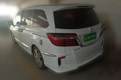 Honda Elysion 2016, 46700 км, за 120771.43 CNY