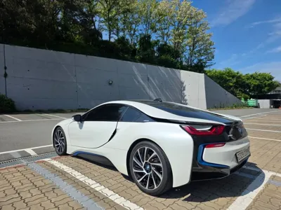 BMW i8 2016, 84950 км, за 65900000 KRW