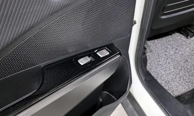 KG_Mobility_Ssangyong TIBOLI 2018, 124084 км, за 6800000 KRW - фото 19