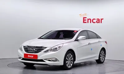 Hyundai Sonata · 2013 год