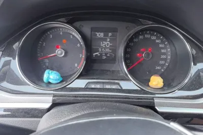 Volkswagen Bora 2017, 91500 км, за 38013.86 CNY - фото 12