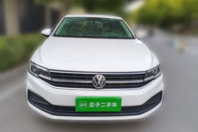Volkswagen Bora 2020, 70400 км, за 47069.14 CNY