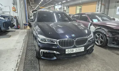 BMW 7-Series 2018, 108503 км, за 32500000 KRW