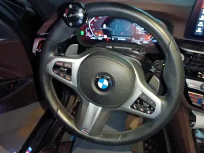 BMW 5 Series 2022, 51900 км, за 211000 CNY - фото 15
