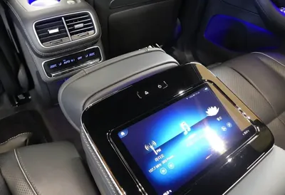 Mercedes-Benz GLS-Class 2023, 56300 км, за 149000000 KRW - фото 20