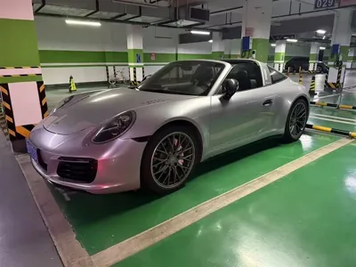 Porsche 911 · 2019 год