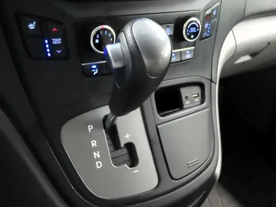 Hyundai Starex 2019, 151971 км, за 12000000 KRW - фото 12