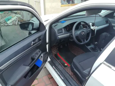 Volkswagen Lavida 2017, 66500 км, за 42344.55 CNY - фото 13