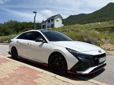 Hyundai Avante 2022, 112000 км, за 26000000 KRW