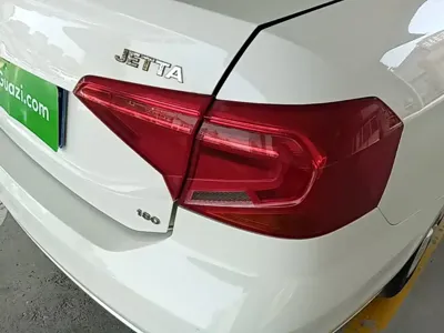 Volkswagen Jetta 2017, 66800 км, за 22700 CNY - фото 8