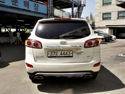 Hyundai Santafe 2012, 124000 км, за 5300000 KRW