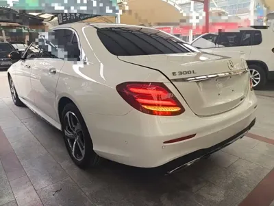 Mercedes-Benz E-Class 2017, 58900 км, за 151700 CNY - фото 5