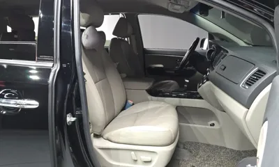 Kia Canival 2019, 71571 км, за 19700000 KRW - фото 11