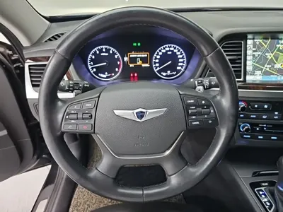 Hyundai Genesis 2016, 128456 км, за 10500000 KRW - фото 9