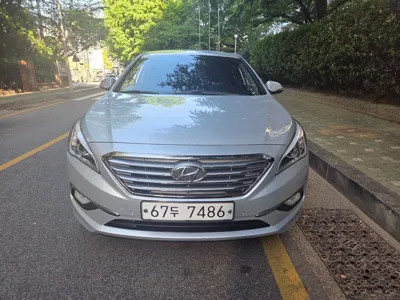 Hyundai Sonata · 2015 год