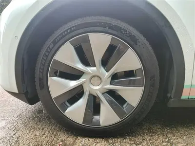 Tesla Model Y 2022, 62000 км, за 157800 CNY - фото 9
