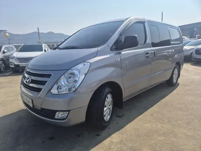 Hyundai Starex · 2017 год