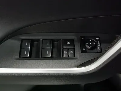 Toyota Wildlander 2024, 31400 км, за 99800 CNY - фото 9