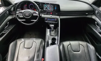 Hyundai Avante 2021, 223162 км, за 10000000 KRW - фото 7