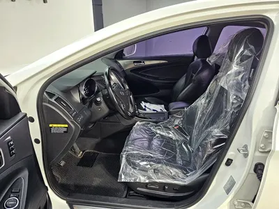 Hyundai Sonata 2014, 170921 км, за 3390000 KRW - фото 8