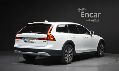 Volvo V90 2021, 68073 км, за 35900000 KRW - фото 2