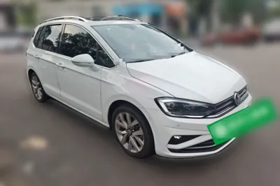 Volkswagen Golf Sportsvan 2019, 70200 км, за 59449.61 CNY