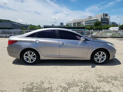 Hyundai Sonata 2010, 149799 км, за 2900000 KRW - фото 17