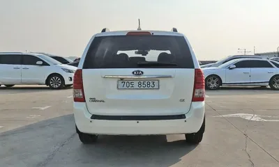 Kia Canival 2010, 96728 км, за 3900000 KRW