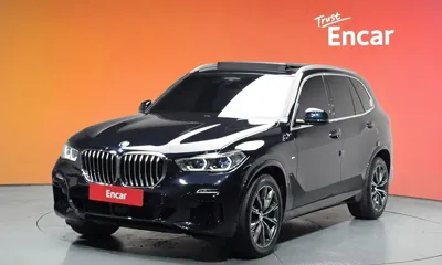 BMW X5 · 2021 год