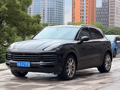 Porsche Cayenne · 2018 год