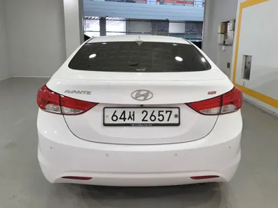 Hyundai Avante 2013, 111414 км, за 5600000 KRW