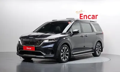Kia Canival · 2023 год