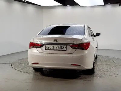Hyundai Sonata 2014, 168298 км, за 3700000 KRW