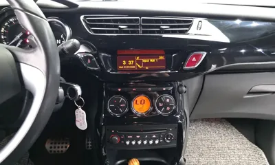 Citroen-DS DS3 2017, 103673 км, за 6500000 KRW - фото 13