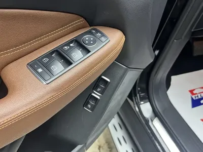 Mercedes-Benz GLS 2016, 61000 км, за 298000 CNY - фото 18