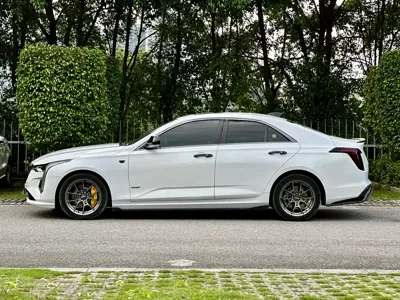 Cadillac CT4 2021, 93000 км, за 79800 CNY