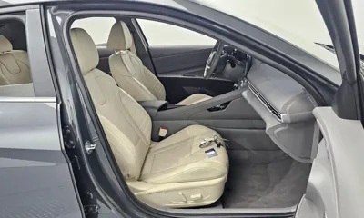 Hyundai Avante 2024, 22453 км, за 23300000 KRW - фото 26