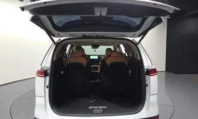 Kia Canival 2023, 99123 км, за 25200000 KRW - фото 20