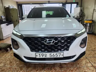 Hyundai Santafe 2019, 44960 км, за 22500000 KRW