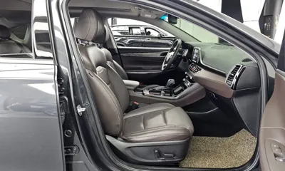 Hyundai Grandeur 2018, 39856 км, за 18000000 KRW - фото 11
