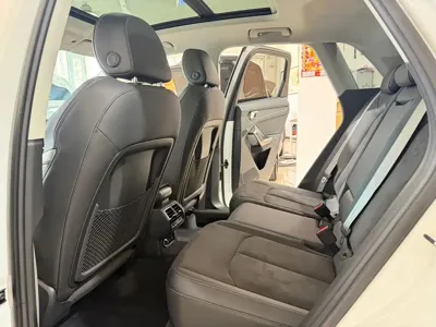 Audi Q3 2023, 10000 км, за 171000 CNY - фото 9