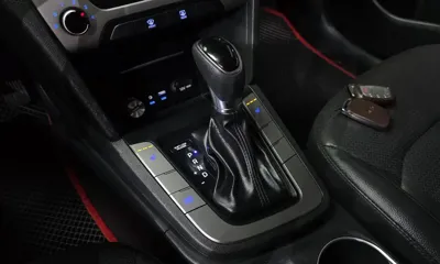 Hyundai Avante 2018, 92231 км, за 10800000 KRW - фото 9