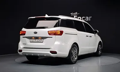 Kia Canival 2020, 91118 км, за 13900000 KRW - фото 2