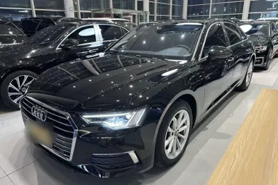 Audi A6L · 2022 год