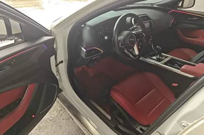 Jaguar XEL 2022, 48600 км, за 134239.5 CNY