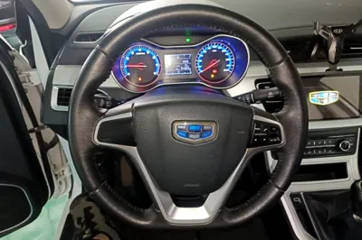 Geely Auto Vision 2018, 55000 км, за 30291.75 CNY - фото 2