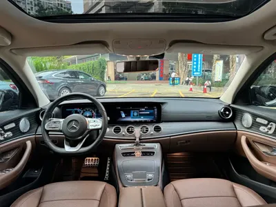 Mercedes-Benz E-Class 2020, 50000 км, за 196800 CNY - фото 9