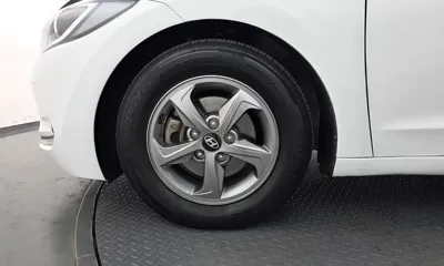 Hyundai Avante 2017, 151375 км, за 6700000 KRW - фото 5